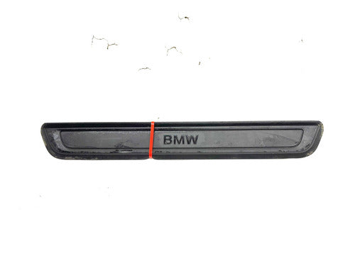 Moldura Posa Pie Delantera Copiloto Bmw Serie 3 320i 2019-24