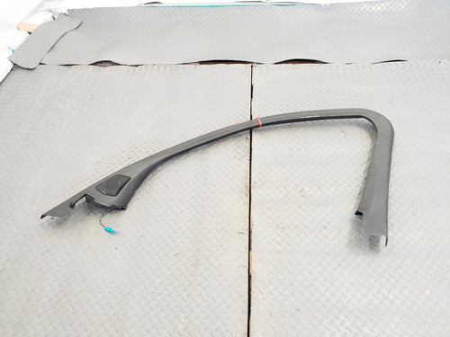 Moldura Marco Cristal Delantero Copiloto Bmw 320i 2019-2024