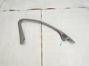 Moldura Marco Cristal Delantero Piloto Bmw 320i 2019-2024